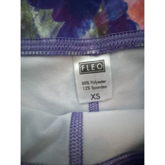 Fleo Women's Low Rise Micro Shorts Pink and Blue Floral Print Size X Small - Picture 4 of 4